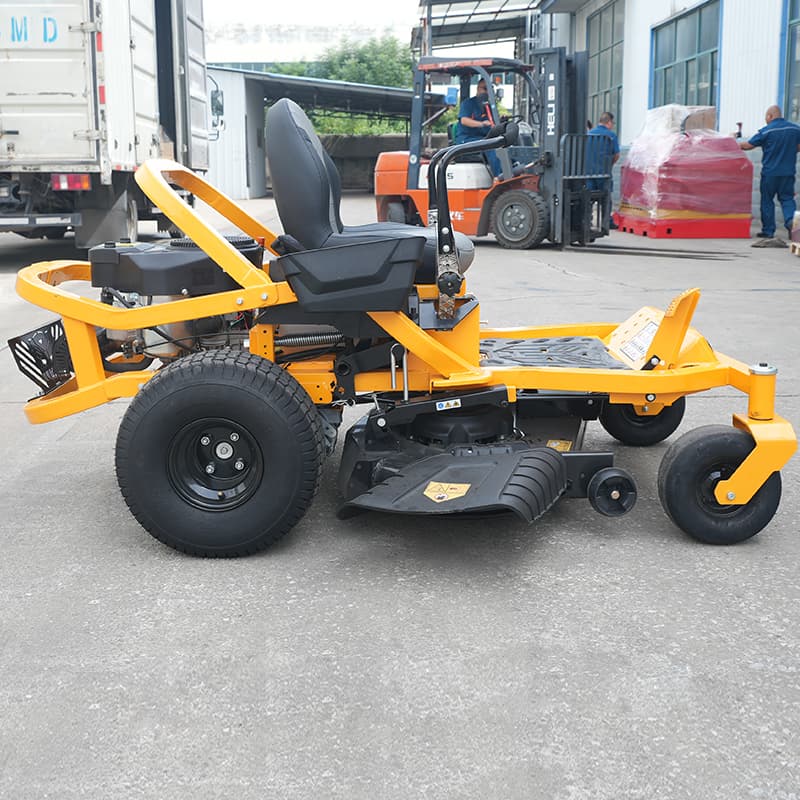 Trattorino tagliaerba